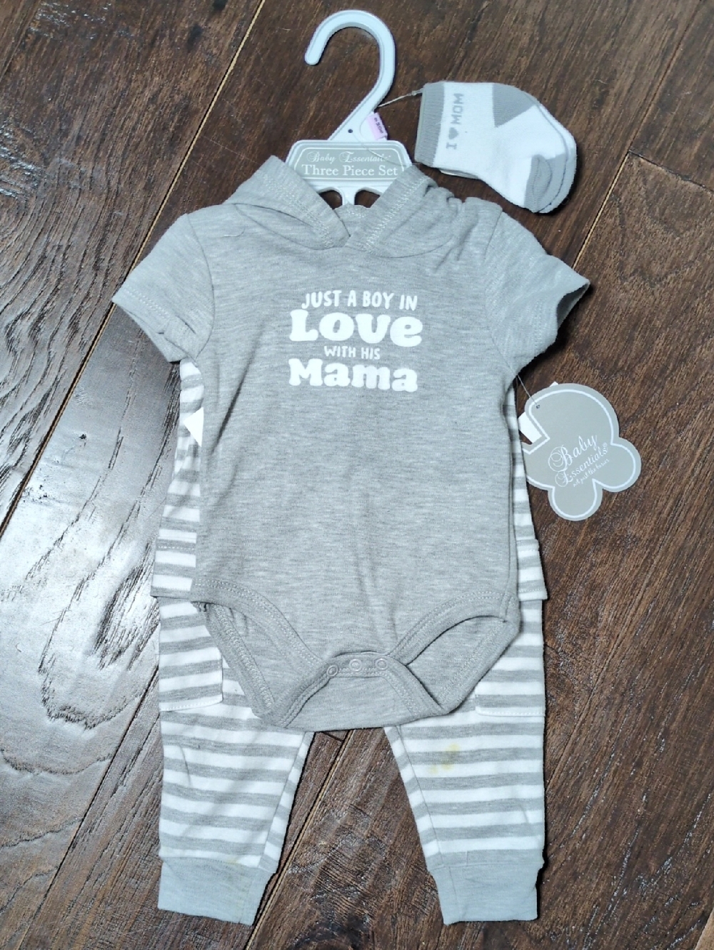 NWT Baby Essentials 3 Piece Set Just A Boy In Love With His Mama Size 9 Months